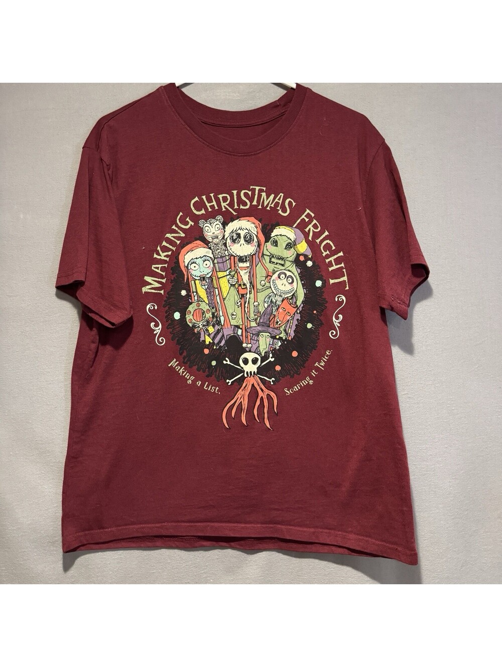 Disney Nightmare Before Christmas Making Christmas Fright T-shirt Size Large